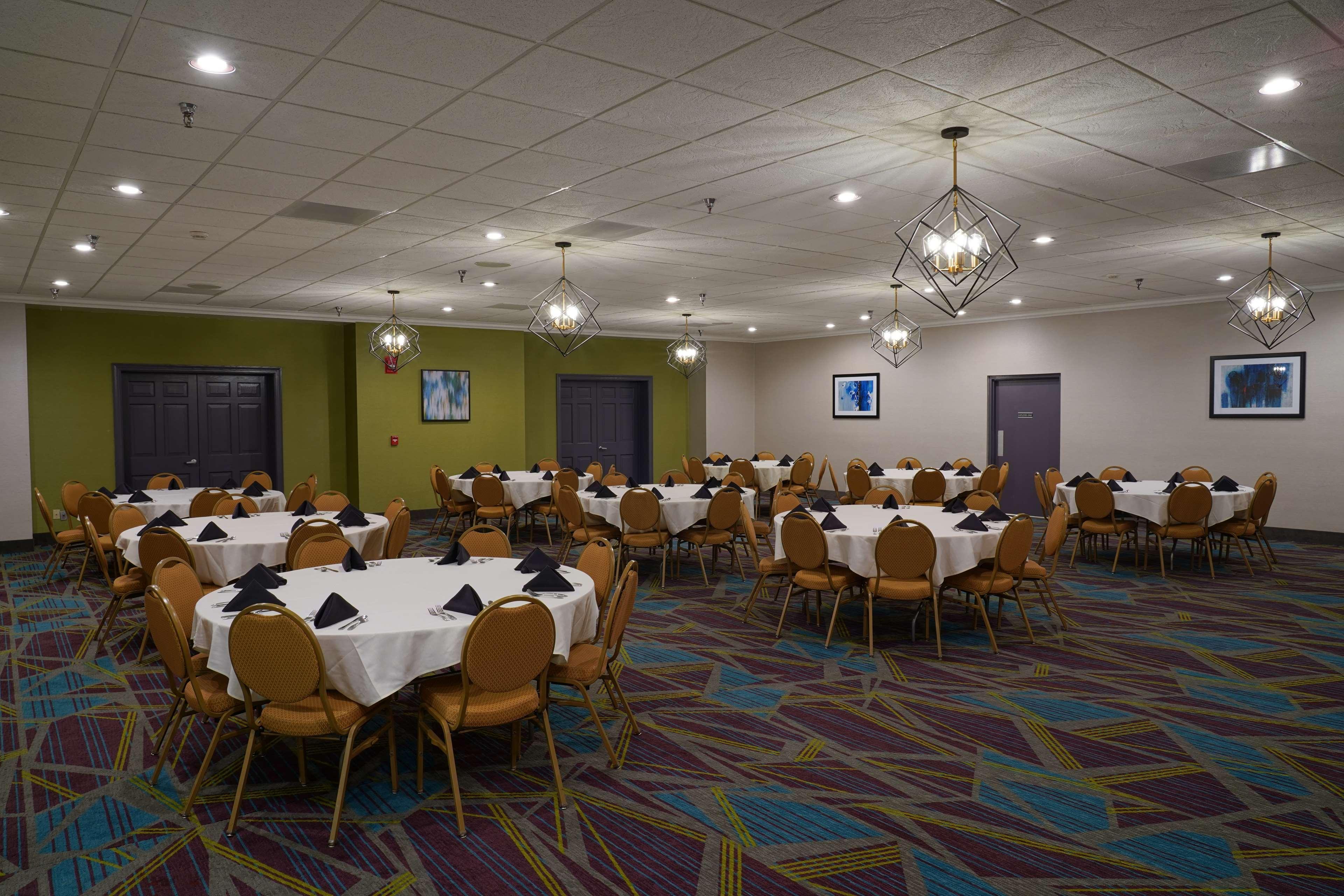 Best Western Plus Morristown Conference Center Exterior foto
